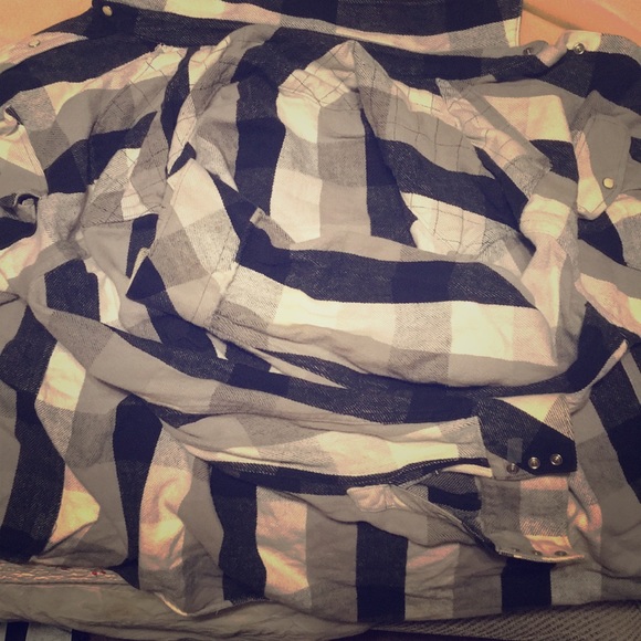 Flannel type jacket - Picture 1 of 3